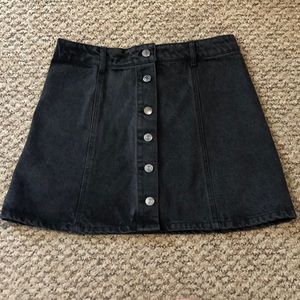 Black Forever 21 denim skirt